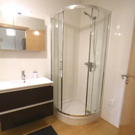 New! Top Floor With Stunning Sea View Apartment